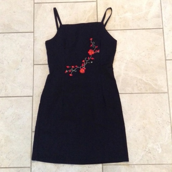 Koji Yohji Dresses & Skirts - Koji Yohji Vintage USA Embroidered Dress